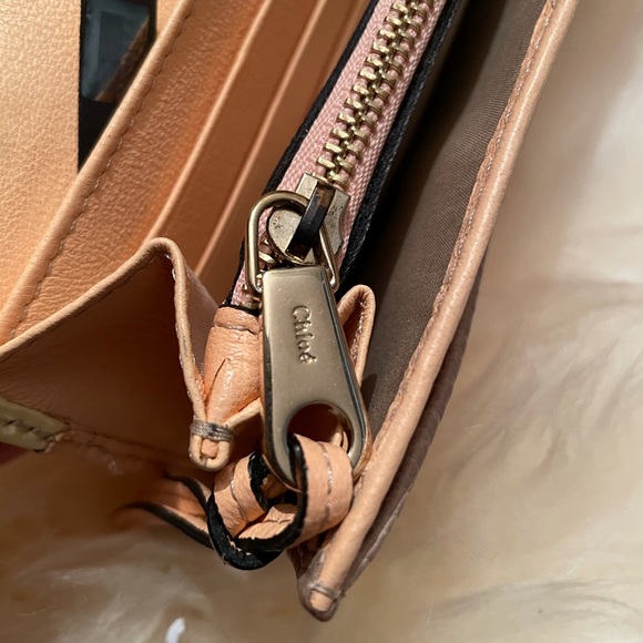 Chloe Patchwork Leather and patent leather wallet - Picture 6 of 16